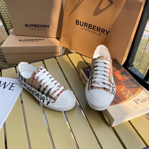 Authentic Burberry logo print vintage check cotton sneakers archive beige - Picture 9 of 9